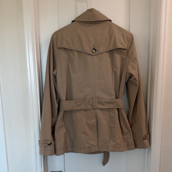 GAP Classic Beige Trench Coat - Picture 3 of 4